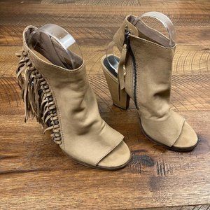 DOLCE VITA Noralee Fringe Peeptoe Heel 7